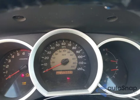 2008 Toyota Tacoma Prerunner V6 z USA, uszkodzony, nr VIN 3TMJU62N98M069377